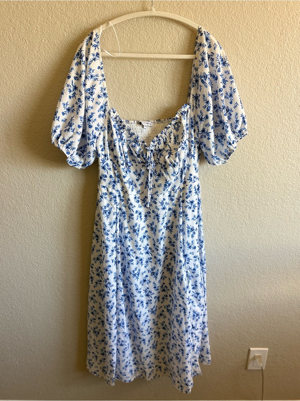 NWT Baltic Born Smocked Floral Puff-Sleeve Midi Dress Euro Summer Size XL - Picture 2 of 7